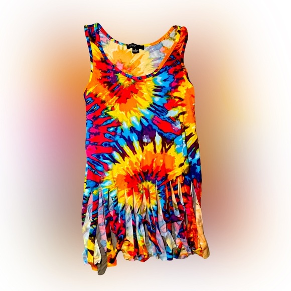 Womens Love TieDye ripped tank - Picture 3 of 5